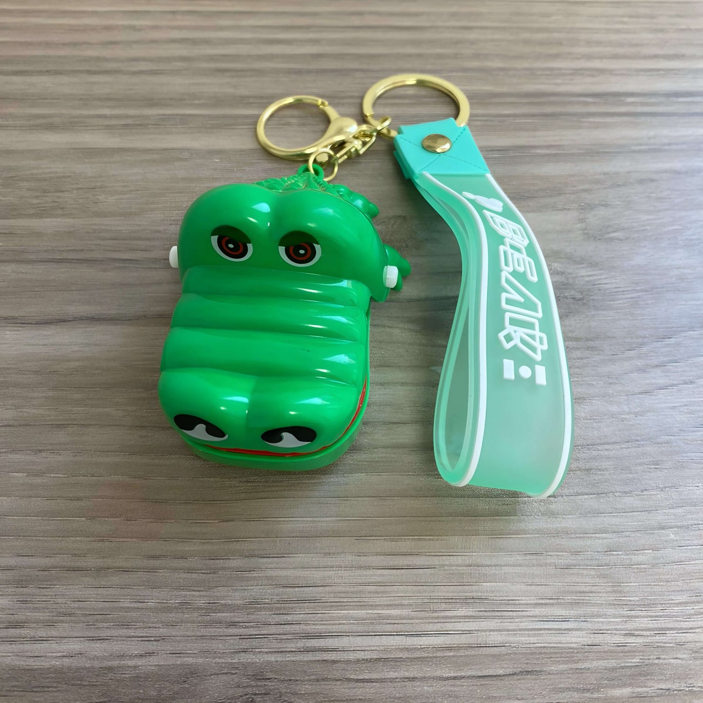 LLAVERO COCODRILO MORDELÓN 🐊 😬