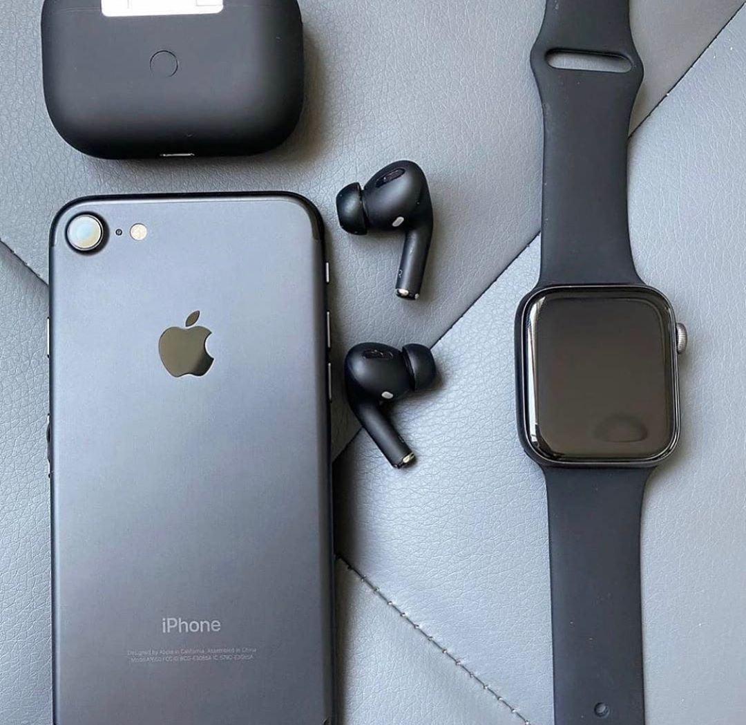 AIRPODS PRO 2DA GENERACIÓN + CORDÓN CON CLIP DE TRANSPORTE 🎧 - AGUAS Y ROSAS®